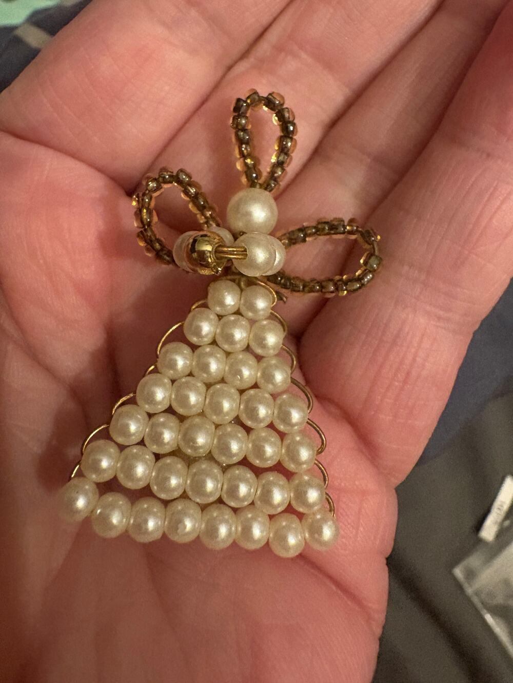 Vintage Faux Pearl Rhinestone Christmas Tree Brooch